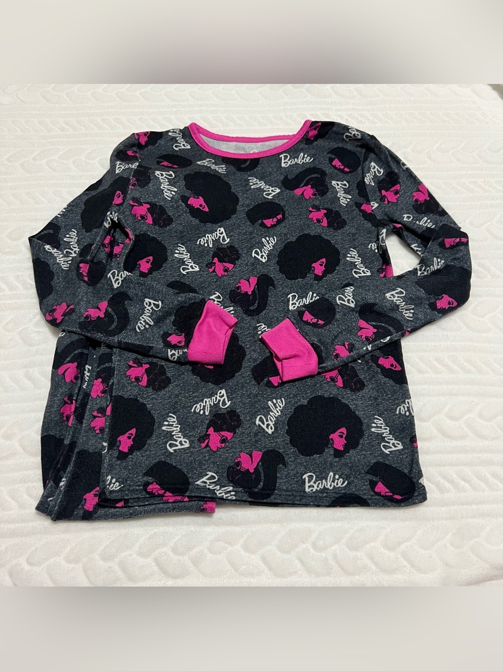 💗 Barbie -‎ Girls Gray and Pink Long-Sleeve Pajama Set